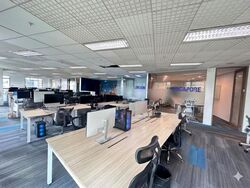 Bugis Junction (D7), Office #532993421